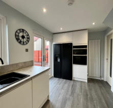 Halls Home Improvements - Work - Kitchen 11