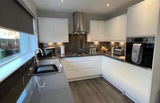 Halls Home Improvements Kitchens Image 3